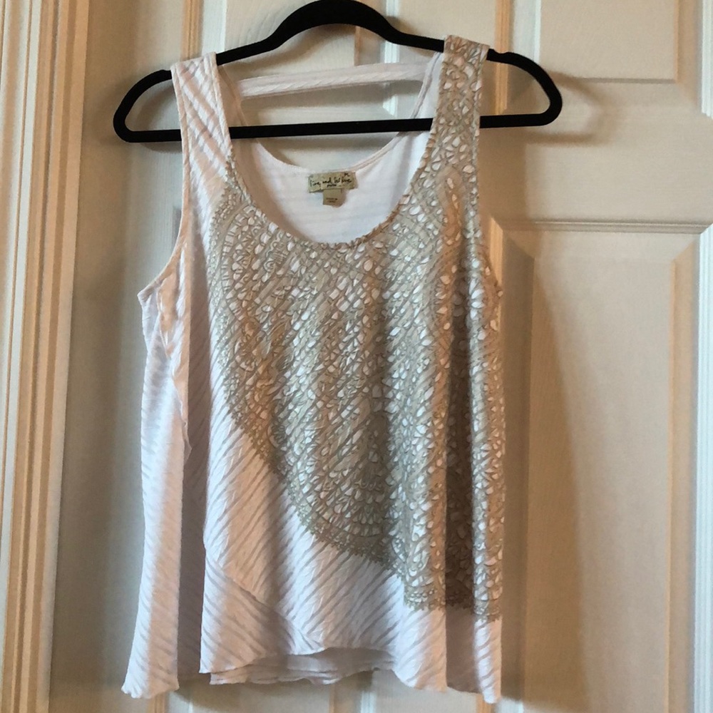 Live and let live sleeveless loose tank